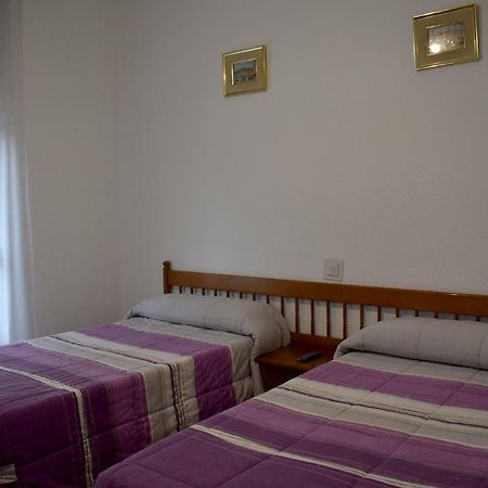 Hostal Oviedo Hotel León Kültér fotó