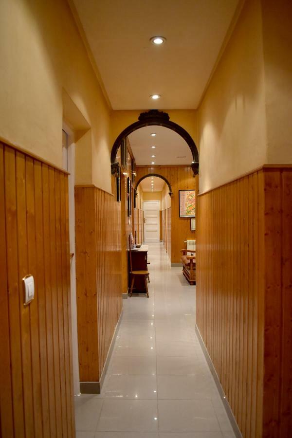 Hostal Oviedo Hotel León Kültér fotó