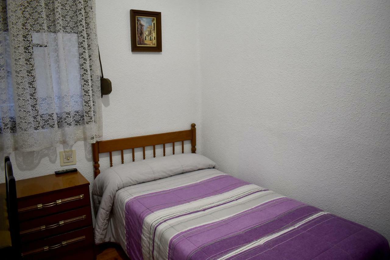 Hostal Oviedo Hotel León Kültér fotó