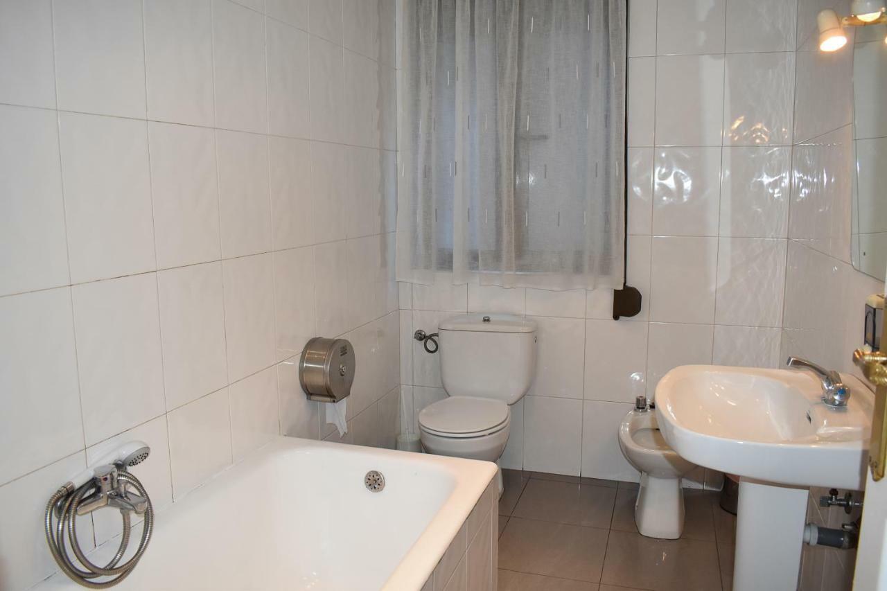 Hostal Oviedo Hotel León Kültér fotó