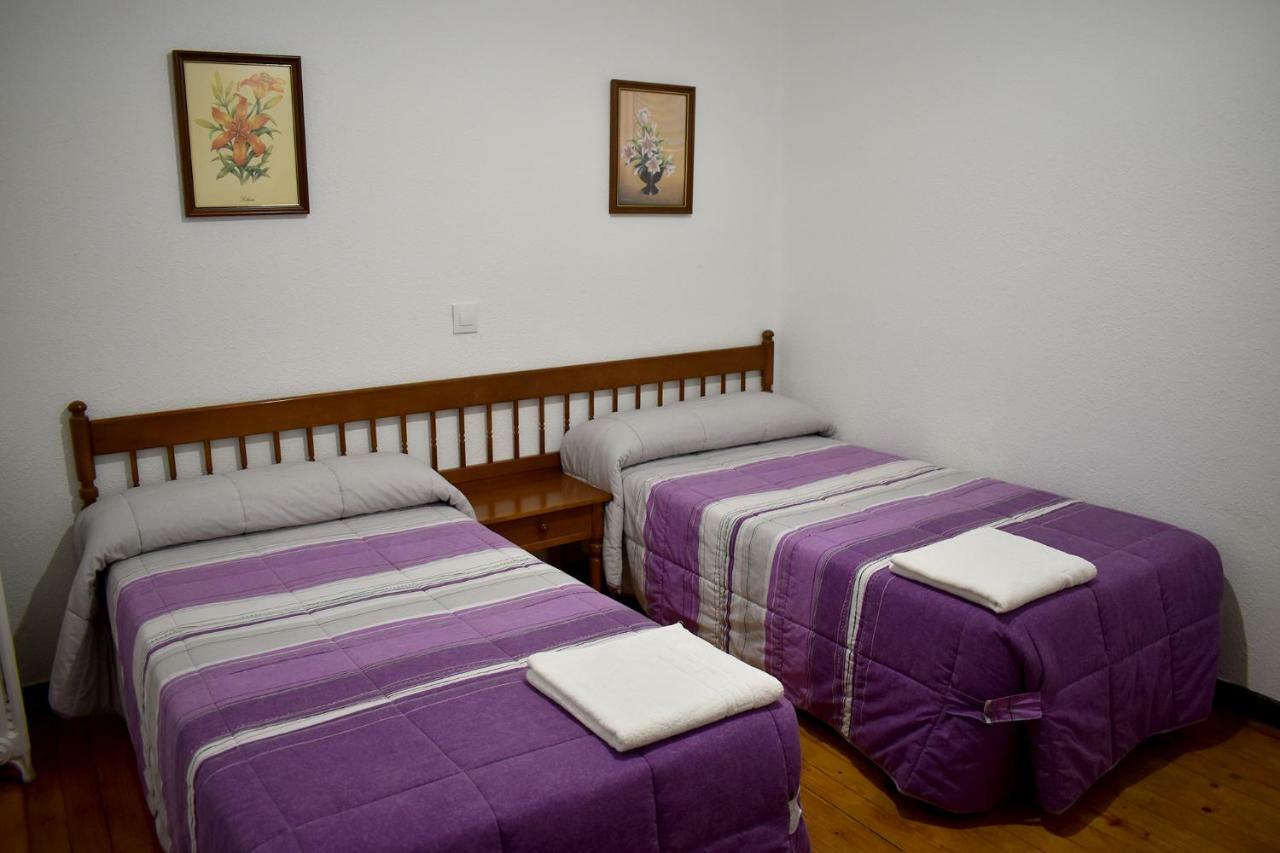 Hostal Oviedo Hotel León Kültér fotó