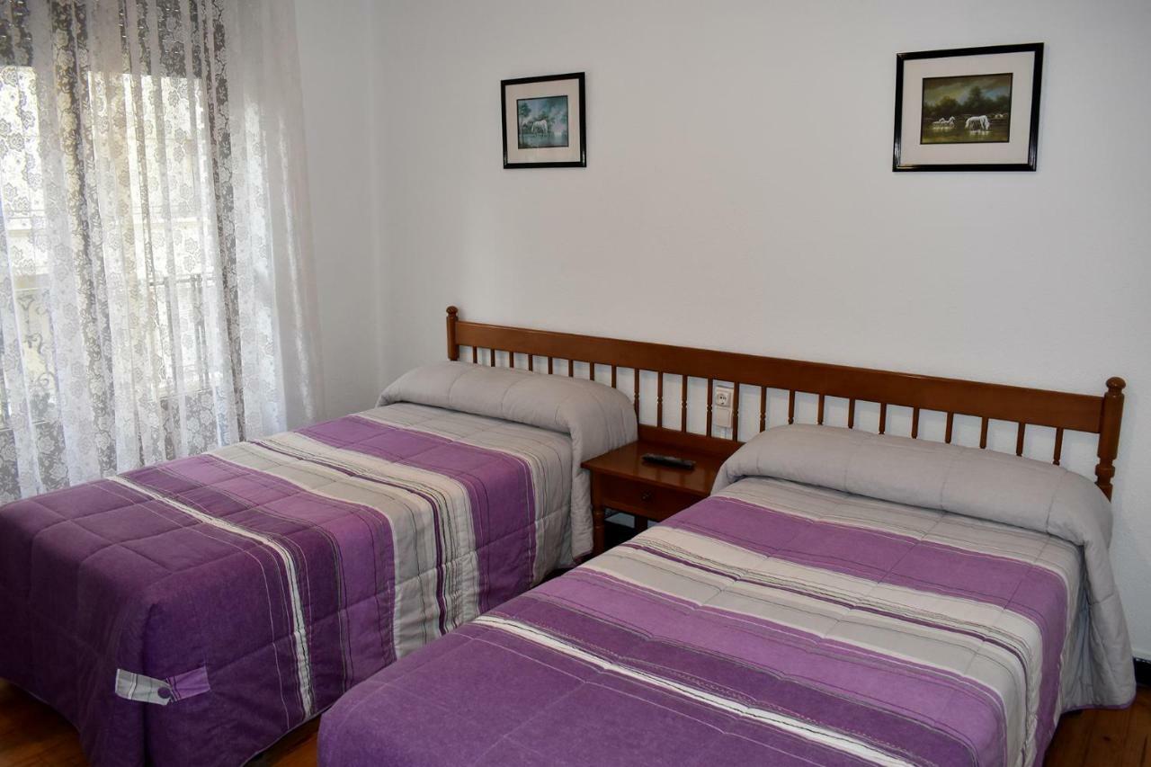 Hostal Oviedo Hotel León Kültér fotó