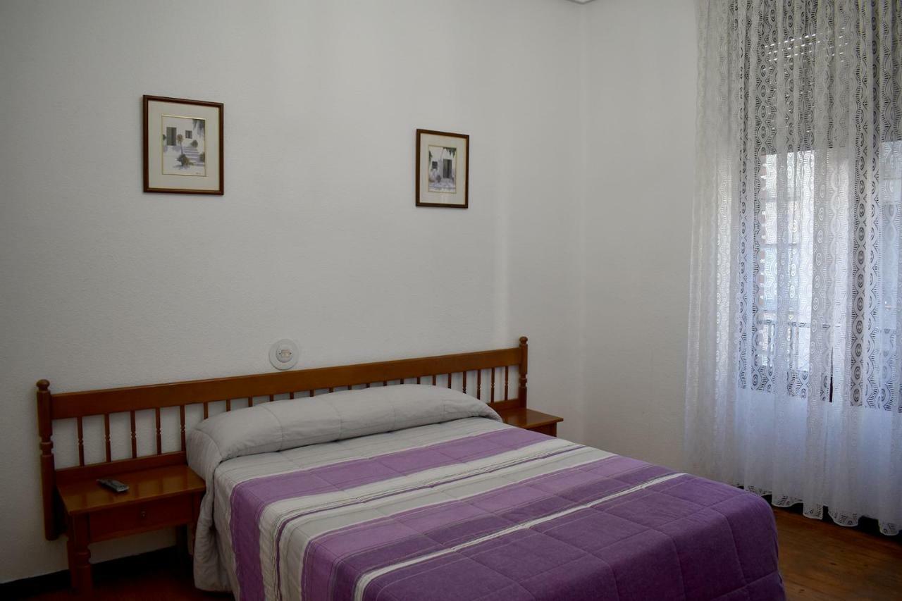Hostal Oviedo Hotel León Kültér fotó